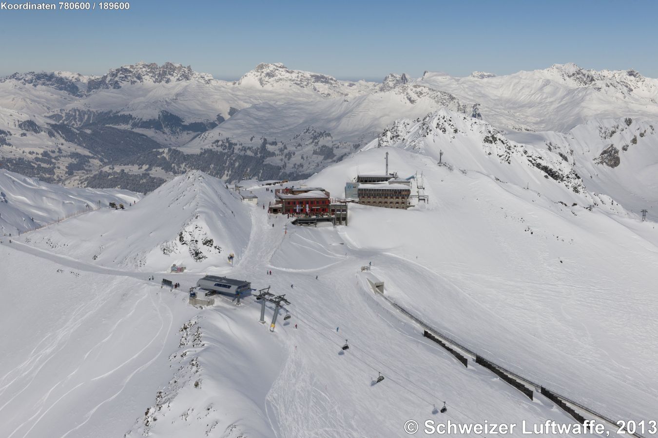 Weissfluhjoch Davos; Institut für Schee- und Lawinenforschung SLF; Blick ins Landwasser-Tal (2)